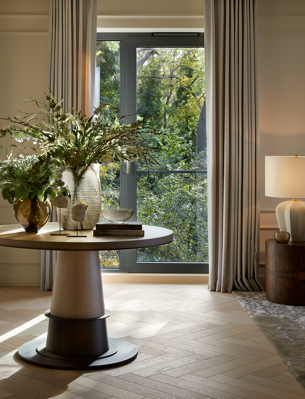 80 Holland Park - Laura Hammett